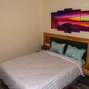 Kamer met een King Size Bed met de Toegang voor Gehandicapten